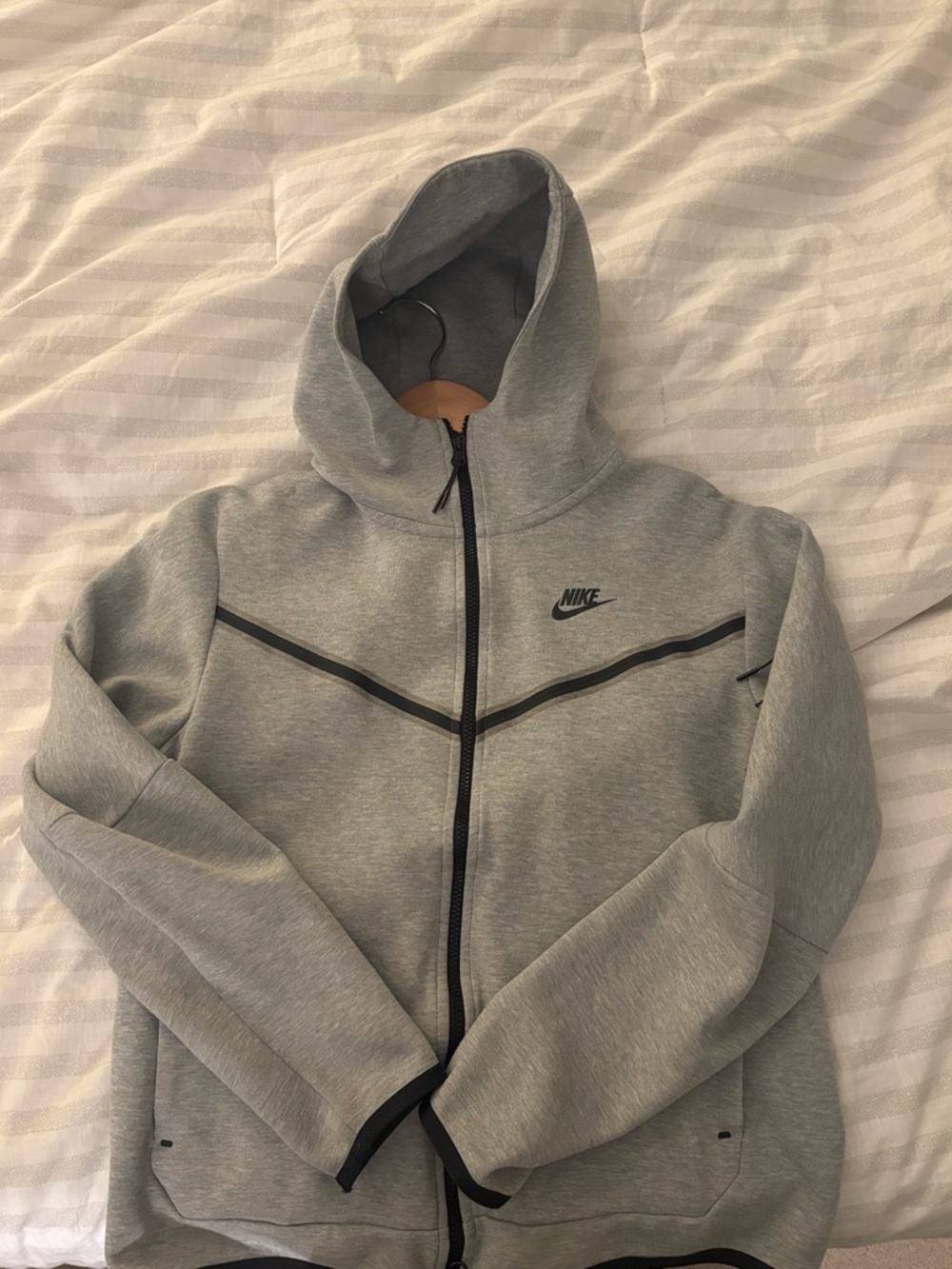Nike Tech Grey Full-Zip Hoodie with Hood SIZE S